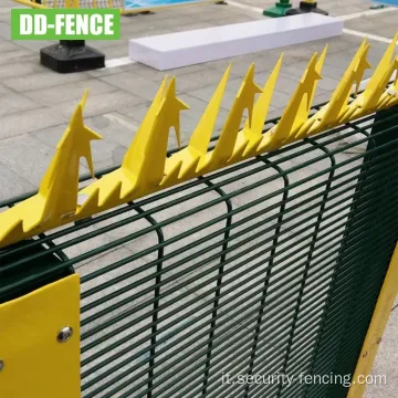Spike a parete per un recinto di alta sicurezza
